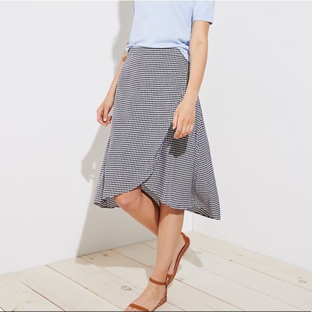 LOFT Gingham Tulip front Midi skirt